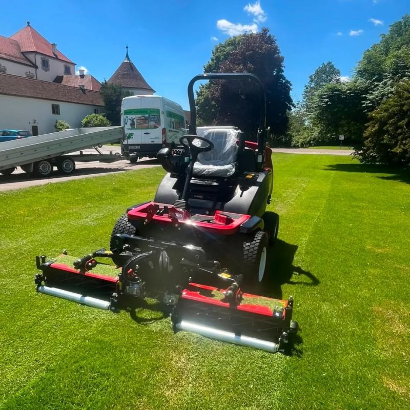 #bagtechnik, #tororasenmäher
#landschaftspflege, #sportplatzpflege, #kommunaltechnik